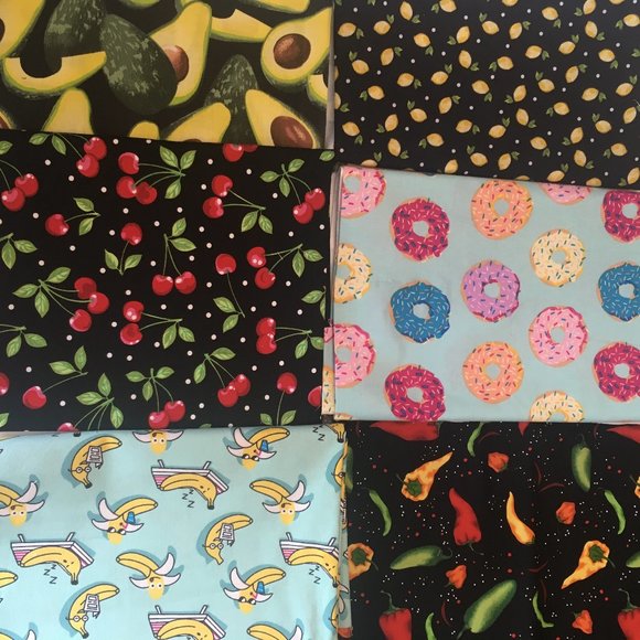 Pick 3! Chicago Sports Teams Masks - Picture 14 of 16